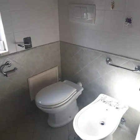 A Mare Apartment Locri
